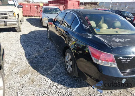 2008 Honda Accord 2.4 Lx z USA, uszkodzony, nr VIN 1HGCP26398A060405